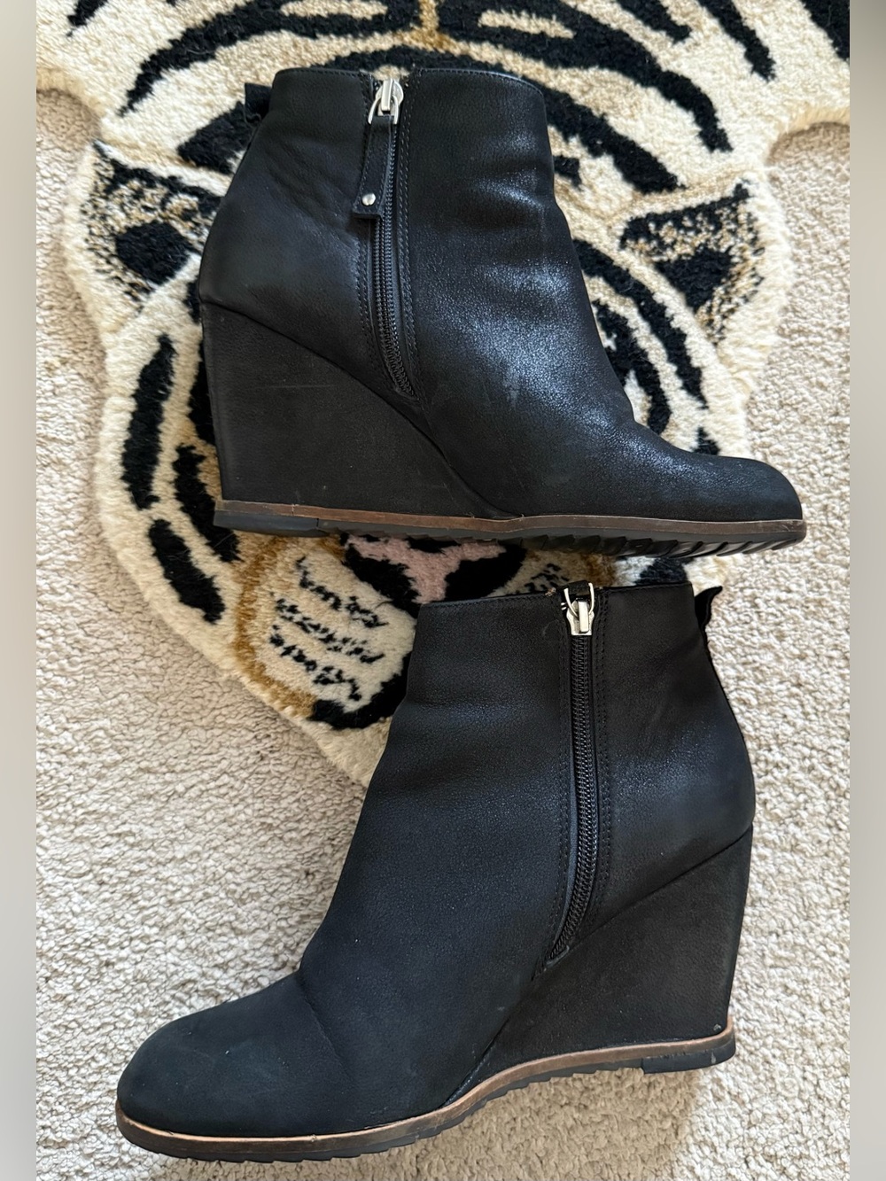 Paolo Suede Wedge Heel booties - Picture 9 of 9